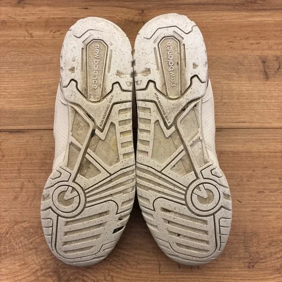 NEW BALANCE 550 Sneakers Red Rouge White Women Size 8 Casual Everyday Comfort - Picture 14 of 14